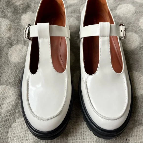 Selling as slightly too small - Perfect, new condition. - Picture 3 of 3